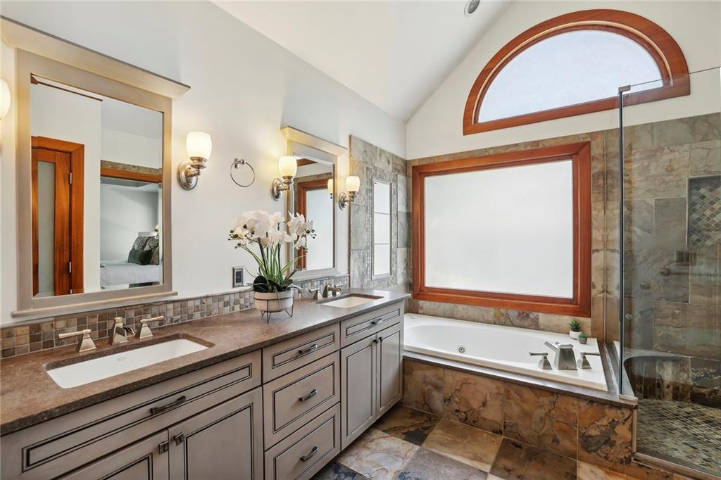 5493 Brooke Ridge Drive