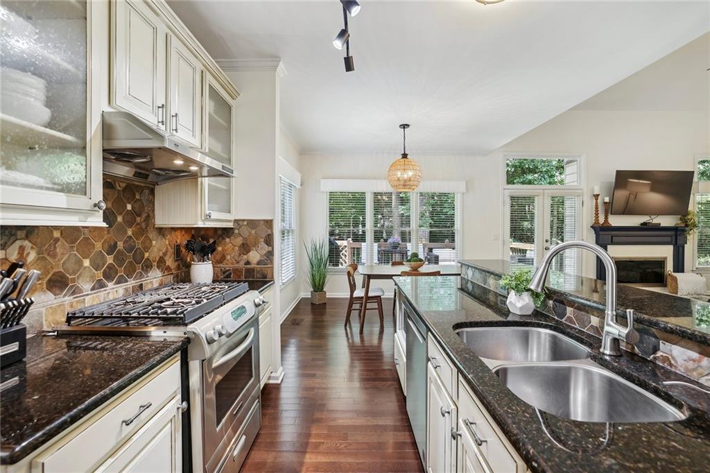 5493 Brooke Ridge Drive