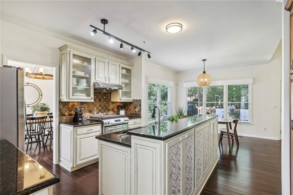 5493 Brooke Ridge Drive