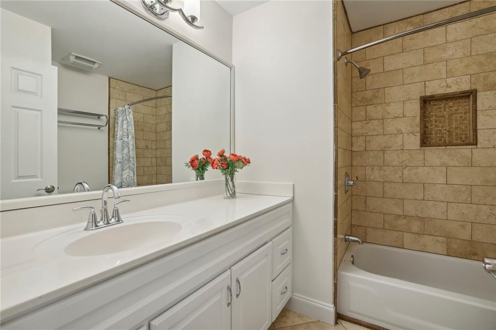 5493 Brooke Ridge Drive