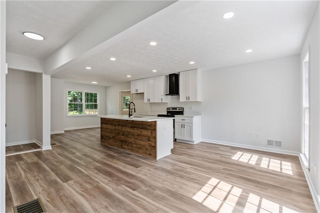 647 Royal Abbey Drive