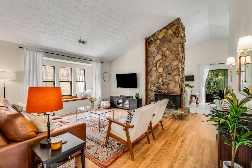 4056 Wildflower Lane