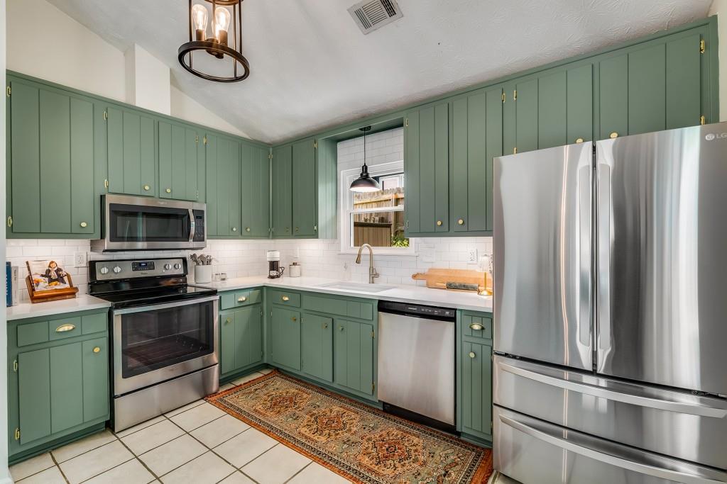 4056 Wildflower Lane