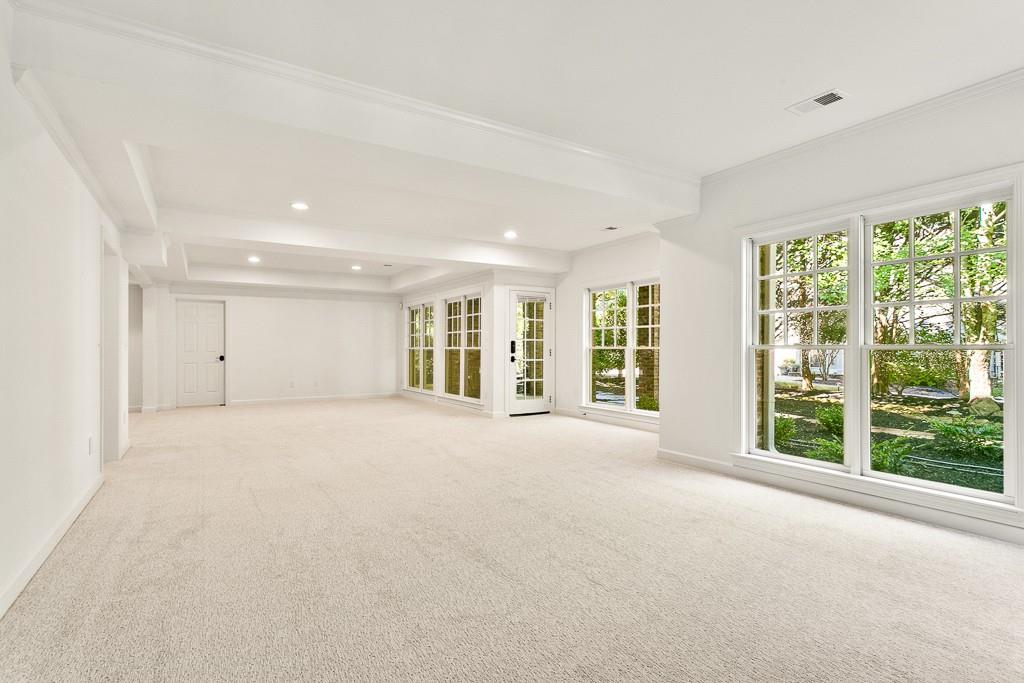 1720 Windsor Cove