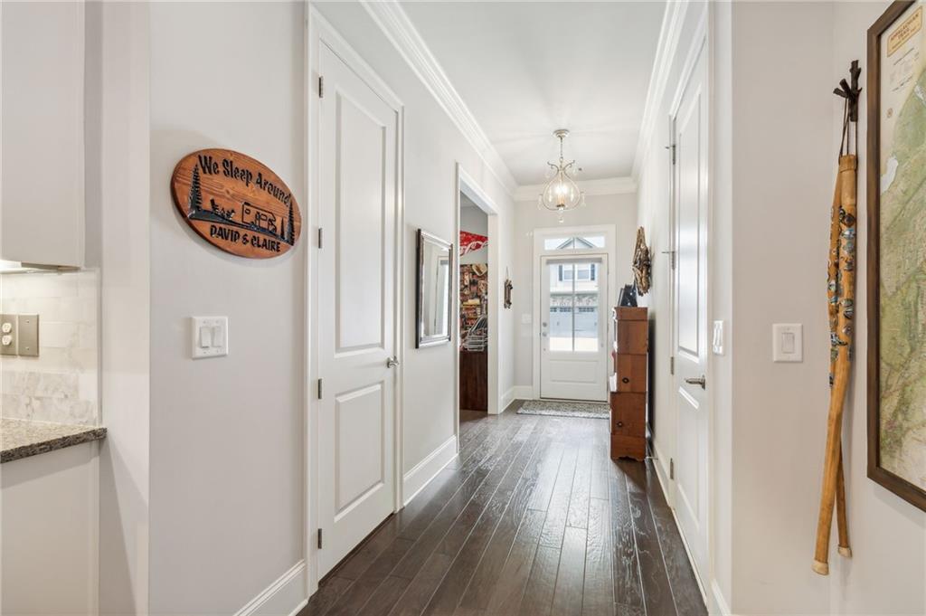 228 River Knoll Way
