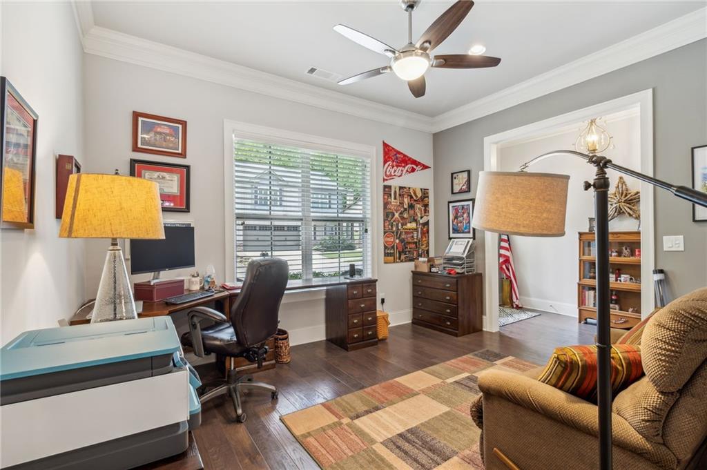 228 River Knoll Way