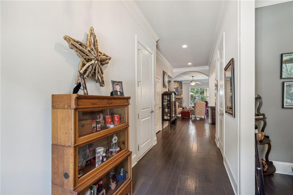 228 River Knoll Way