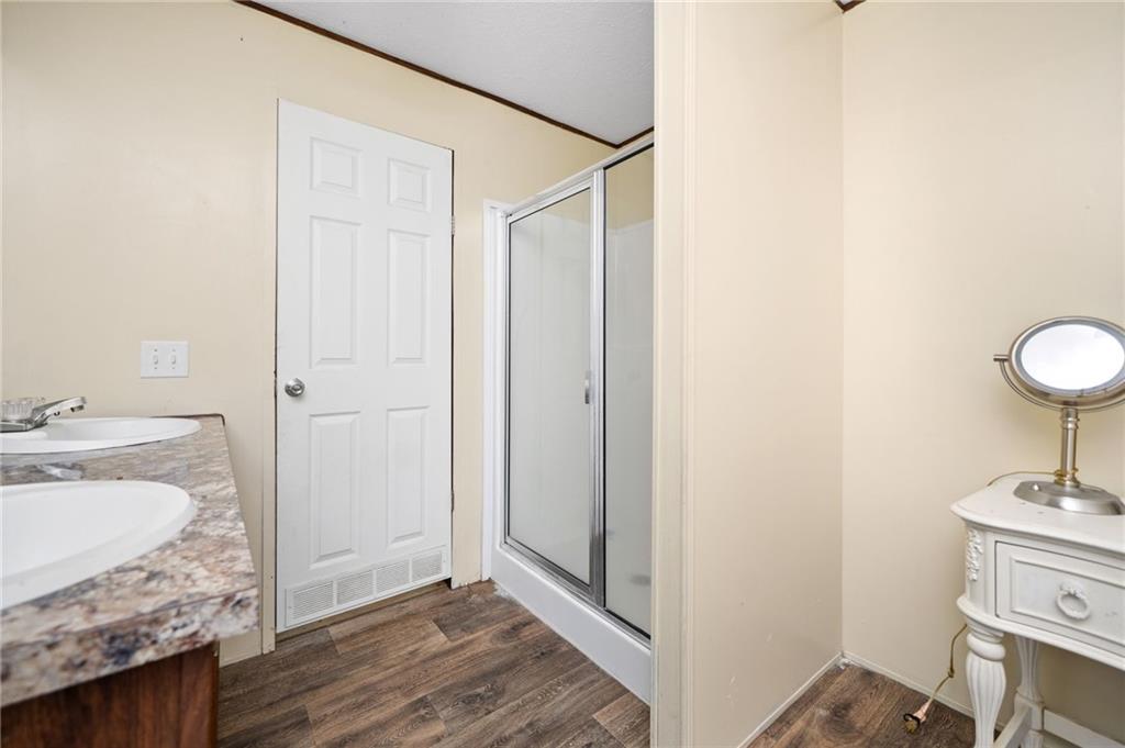 120 Westview Court