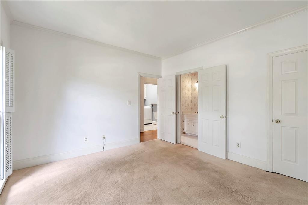 5435 Hoylake Court