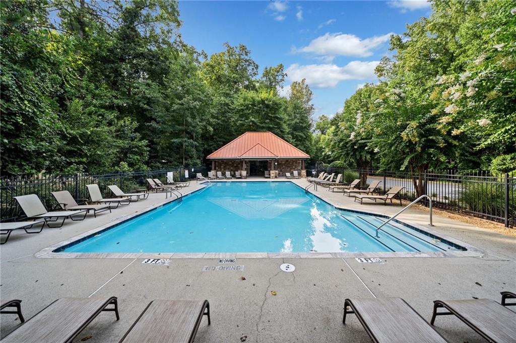 243 Brownstone Circle Unit 25