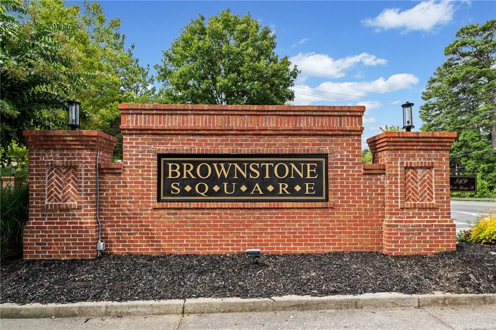 243 Brownstone Circle Unit 25