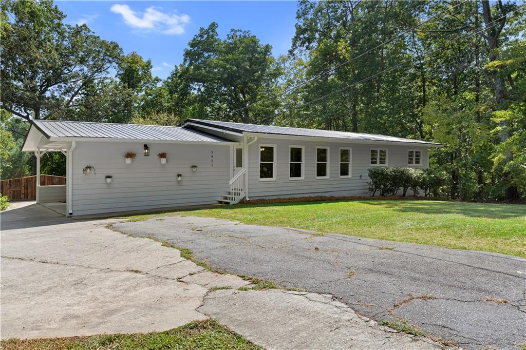 3821 Oak Hill Road