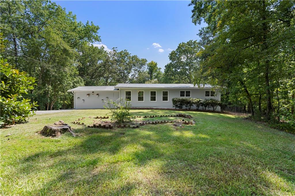 3821 Oak Hill Road