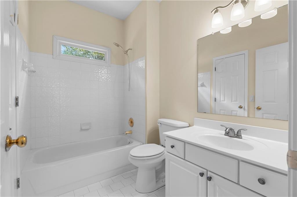 4104 Daniel Green Trail SE