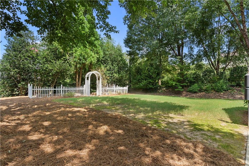 4104 Daniel Green Trail SE