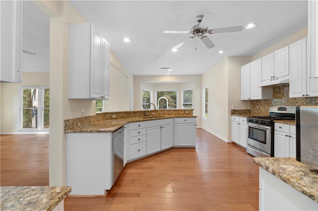 4104 Daniel Green Trail SE