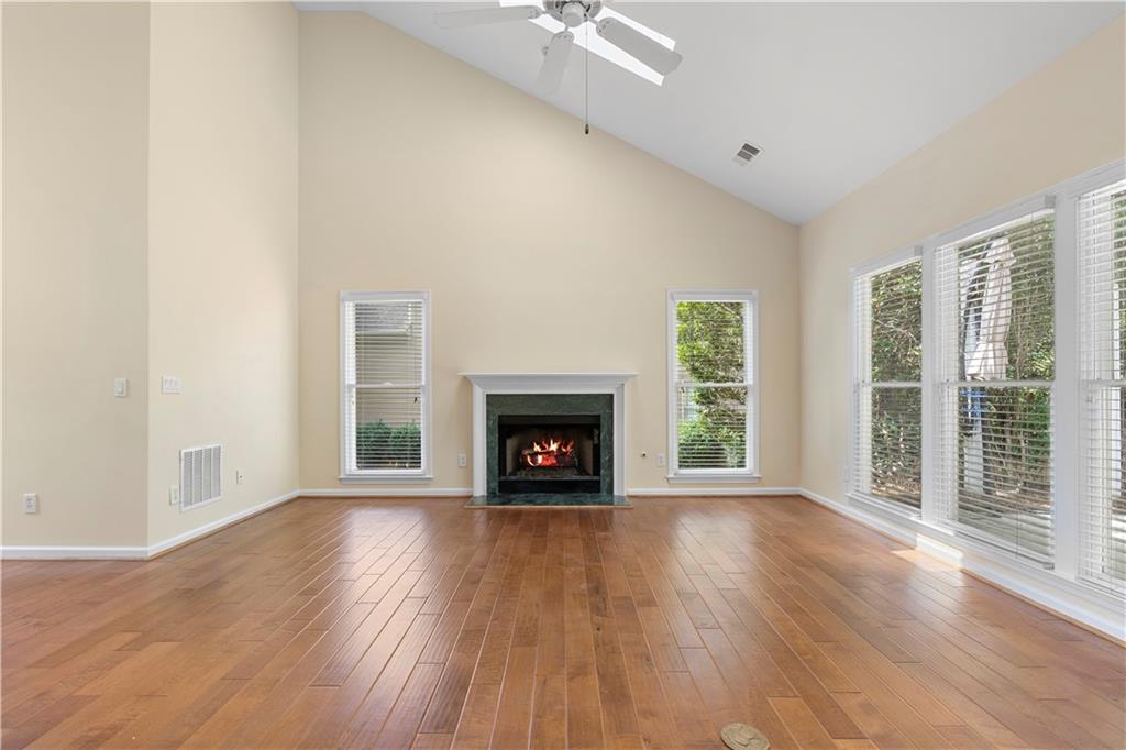 4104 Daniel Green Trail SE