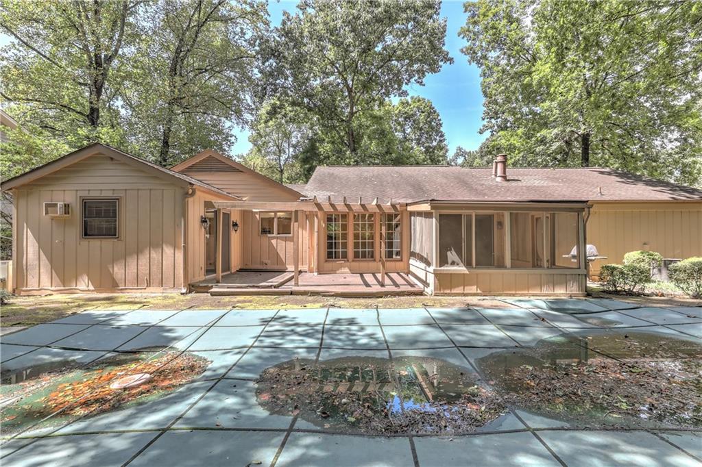 150 Old Farm Road