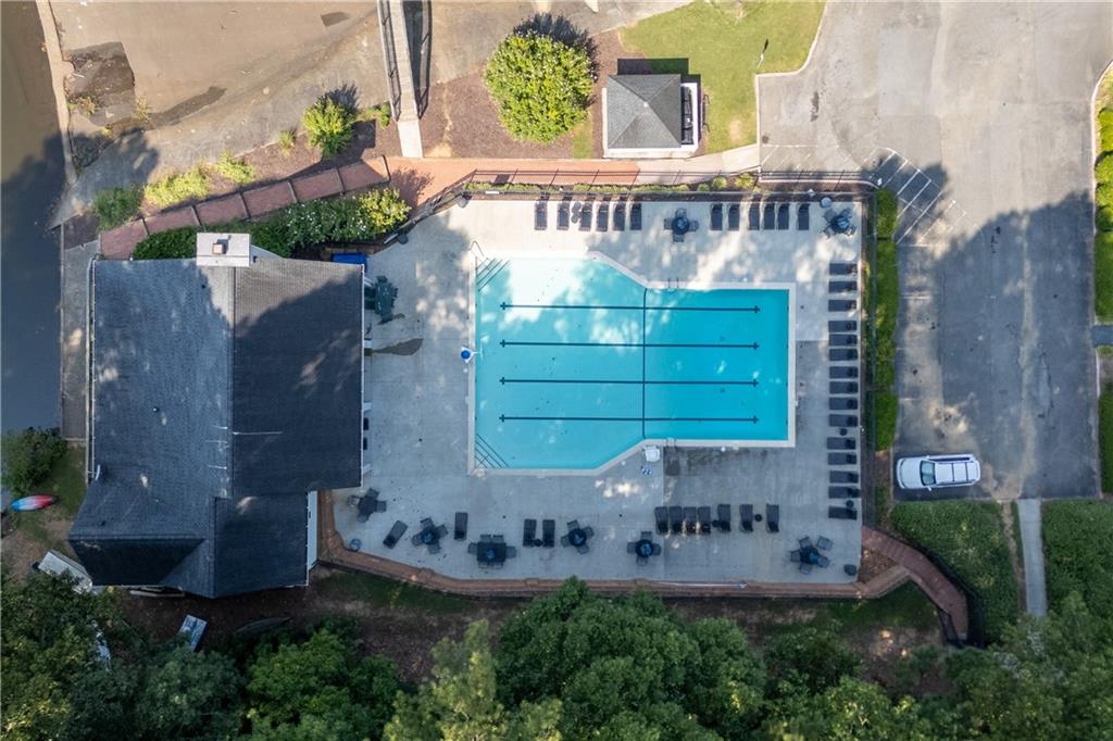 1711 E Bank Drive