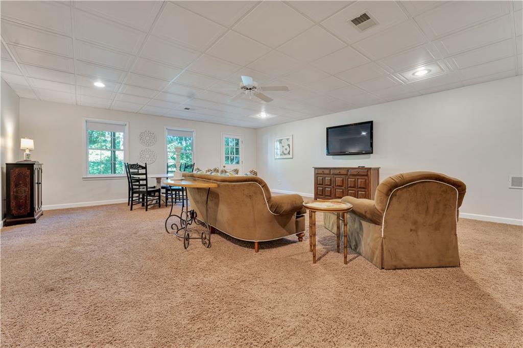 1711 E Bank Drive