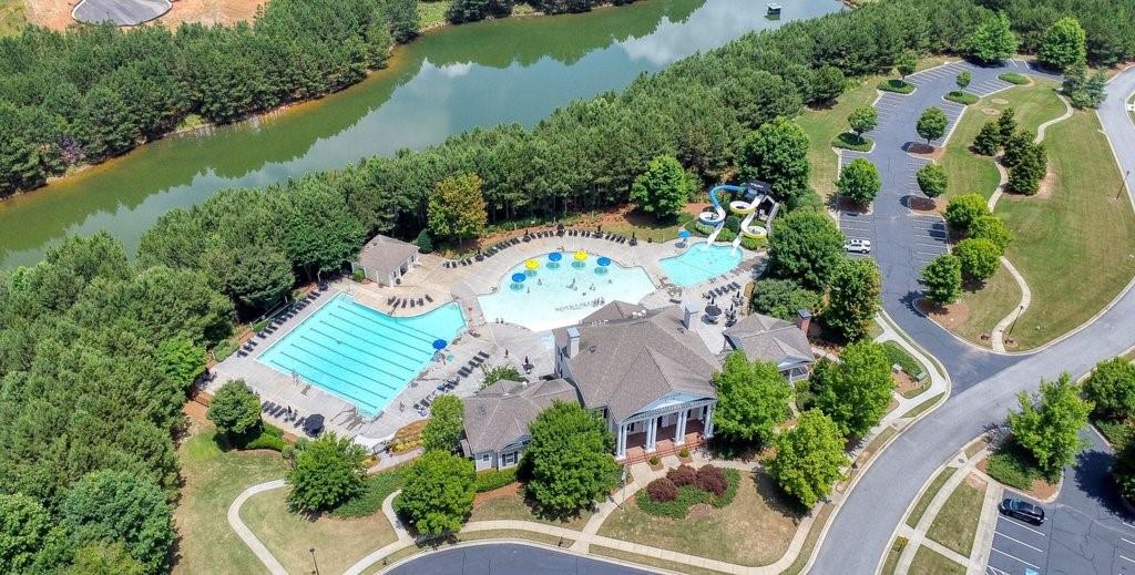 250 Retreat Lane