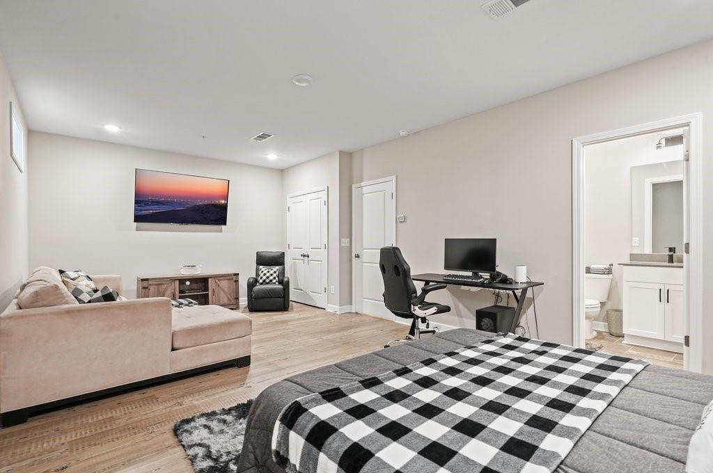 250 Retreat Lane