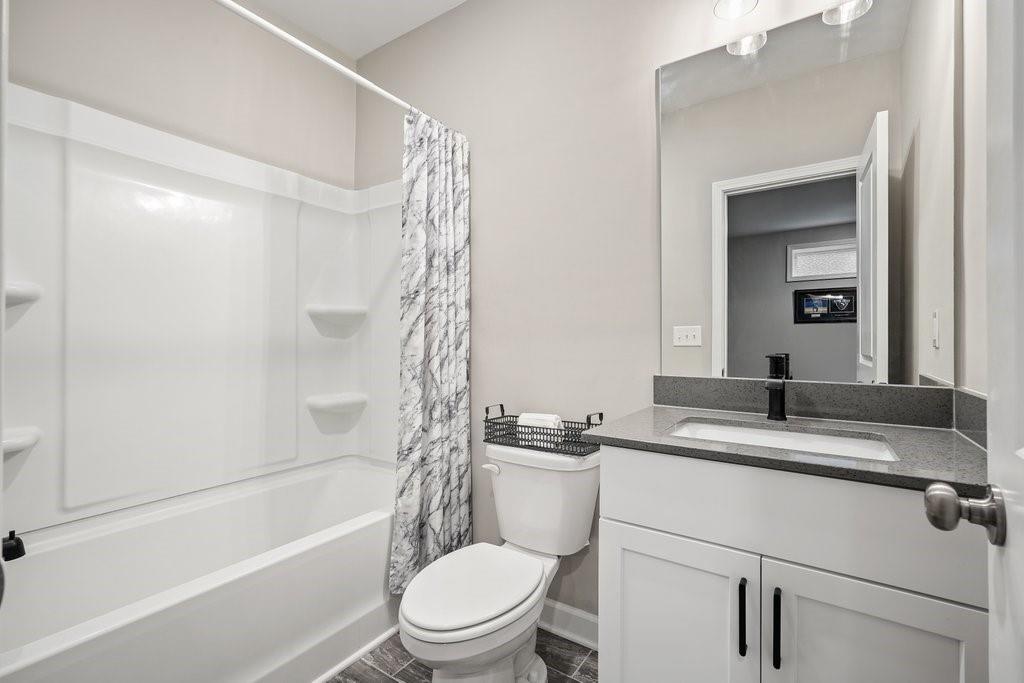 250 Retreat Lane