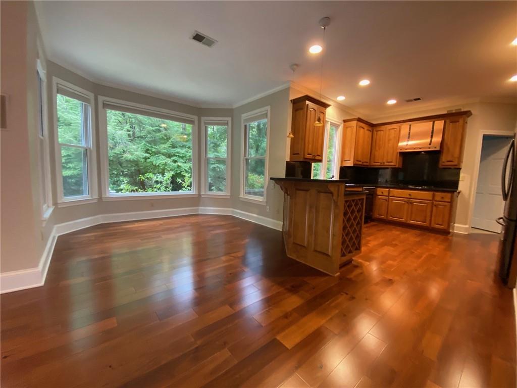 4178 Gateswalk Drive SE