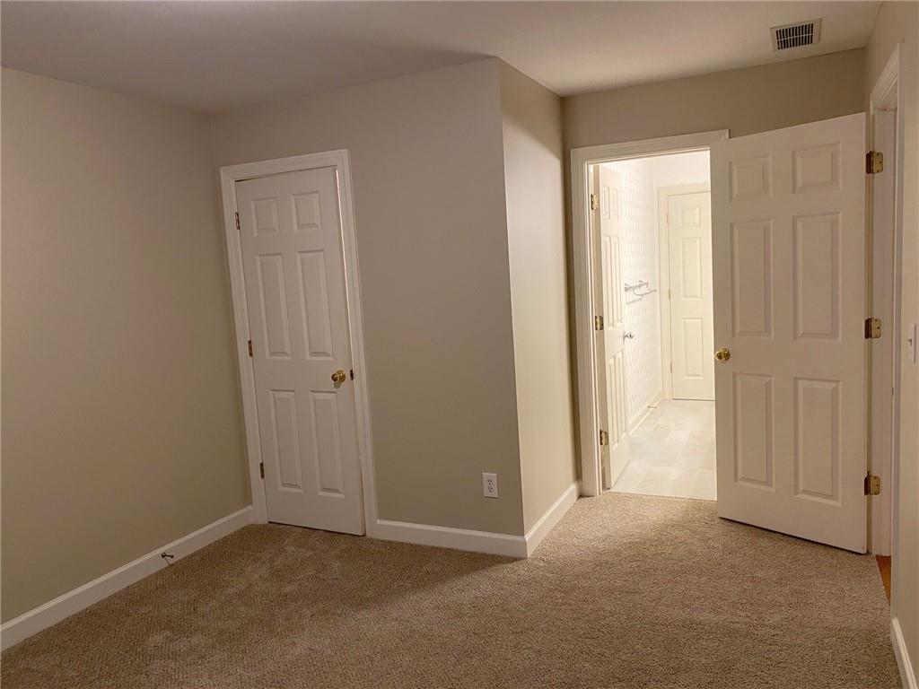 4178 Gateswalk Drive SE