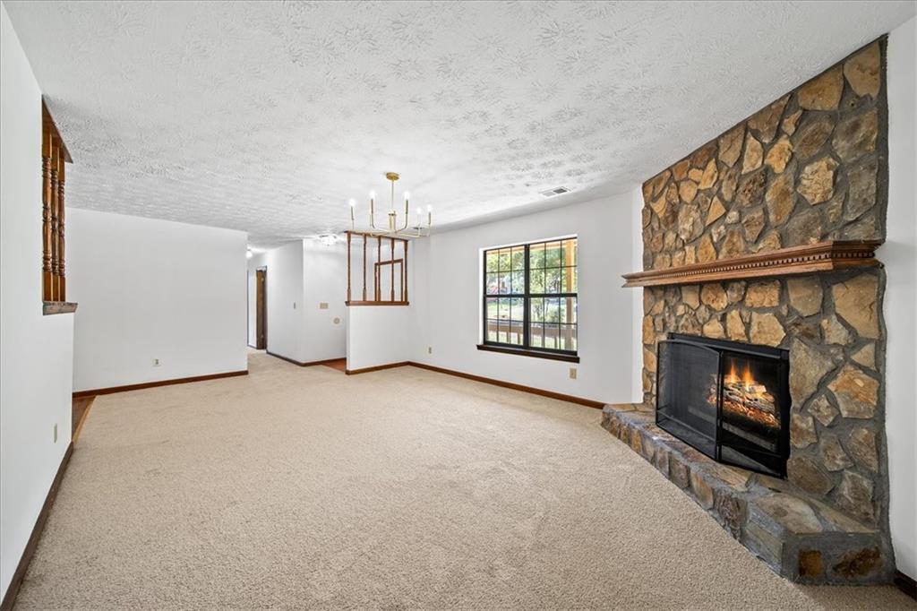 1600 Sky Crest Drive