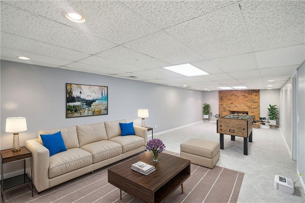 2010 Oak Branch Way