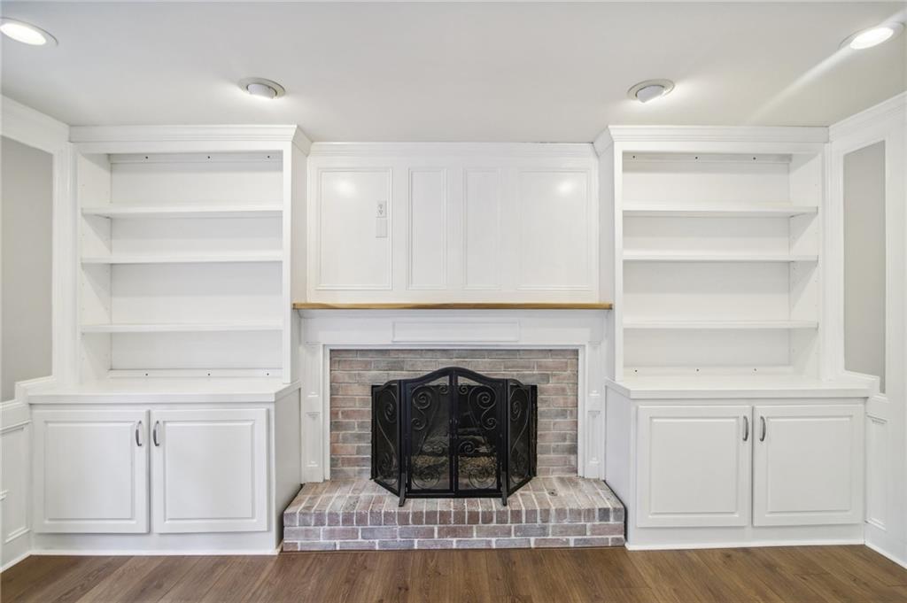 2010 Oak Branch Way