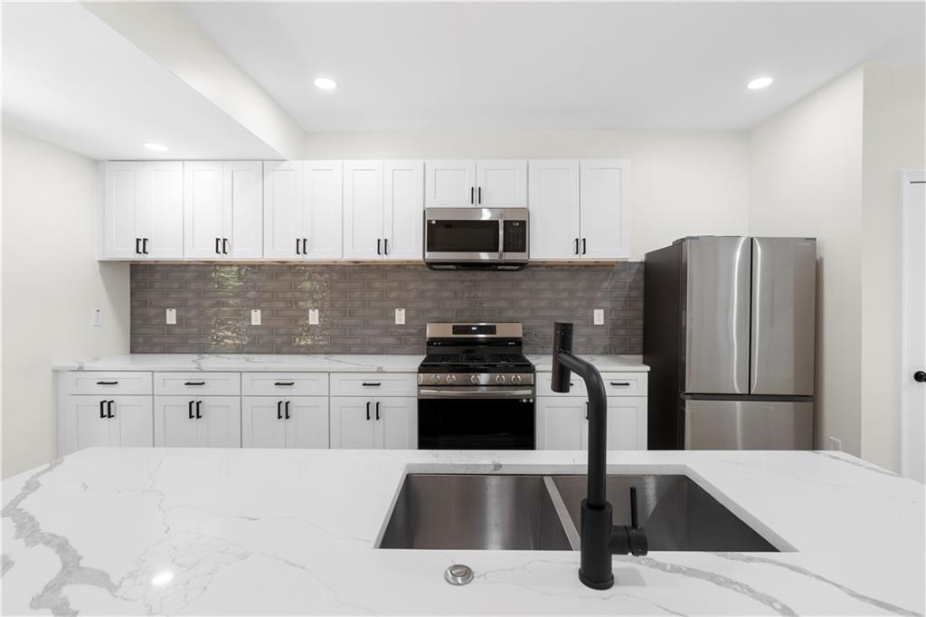 268 Privette Road SW