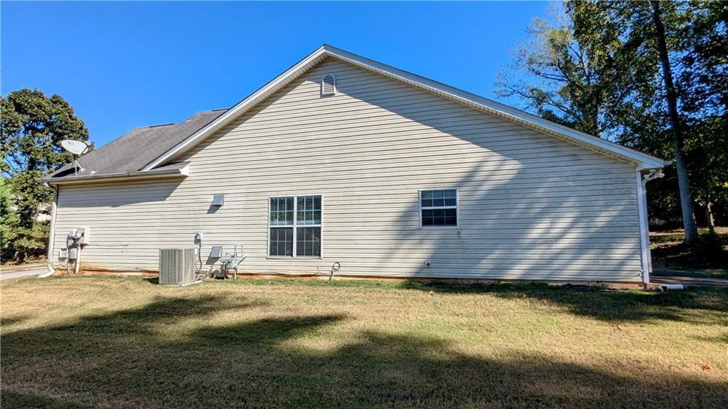 3105 Kings Bay Drive