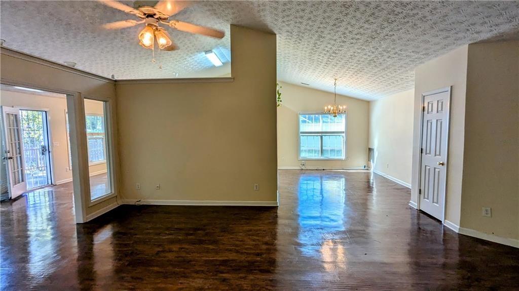 3105 Kings Bay Drive