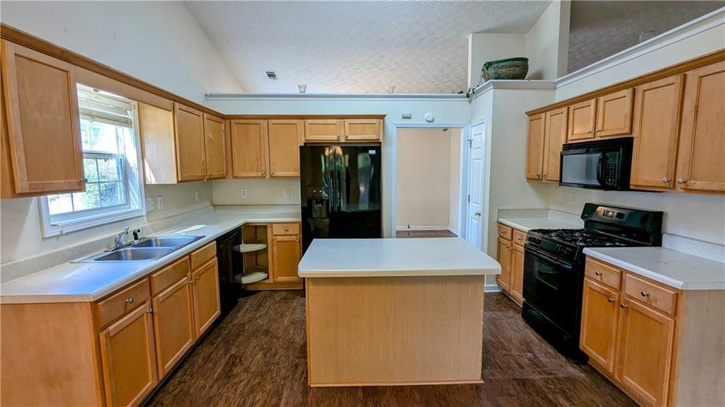 3105 Kings Bay Drive