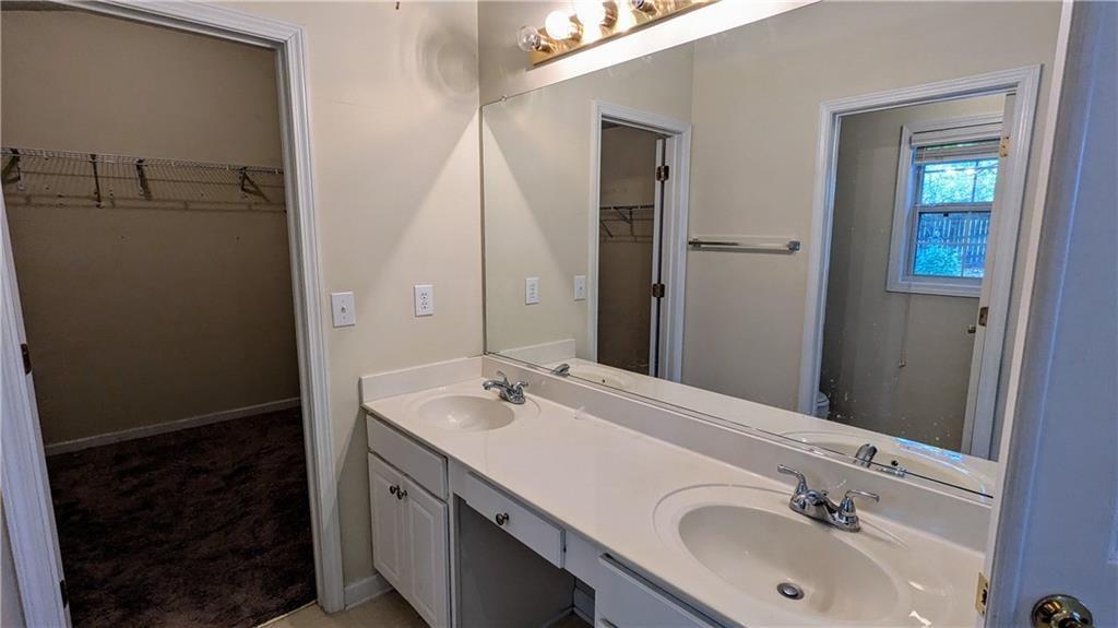 3105 Kings Bay Drive