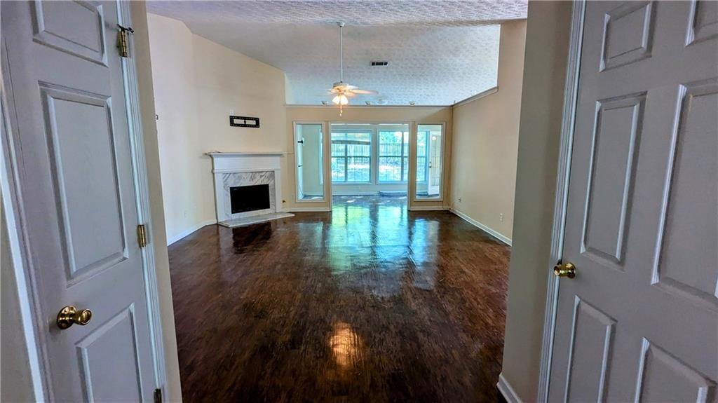 3105 Kings Bay Drive