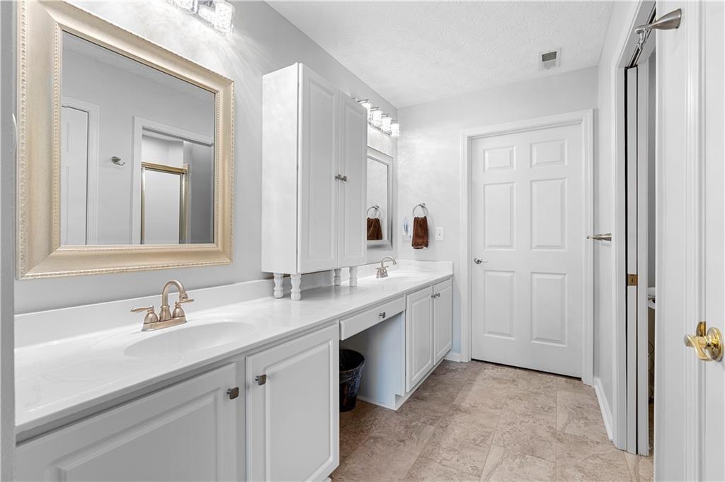 2107 Carefree Circle Unit 11