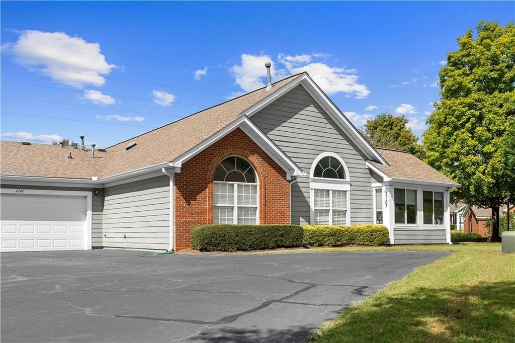 2107 Carefree Circle Unit 11