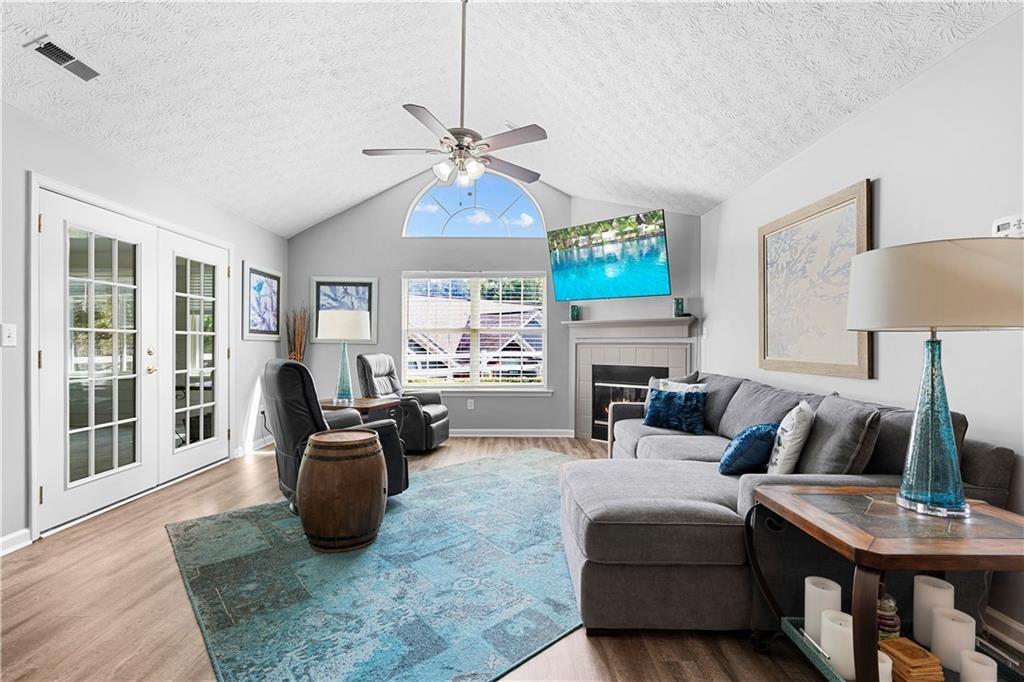 2107 Carefree Circle Unit 11