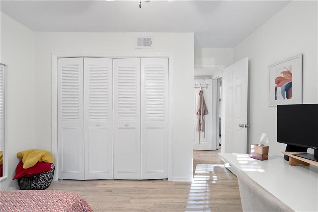 6851 Roswell Road Unit H6