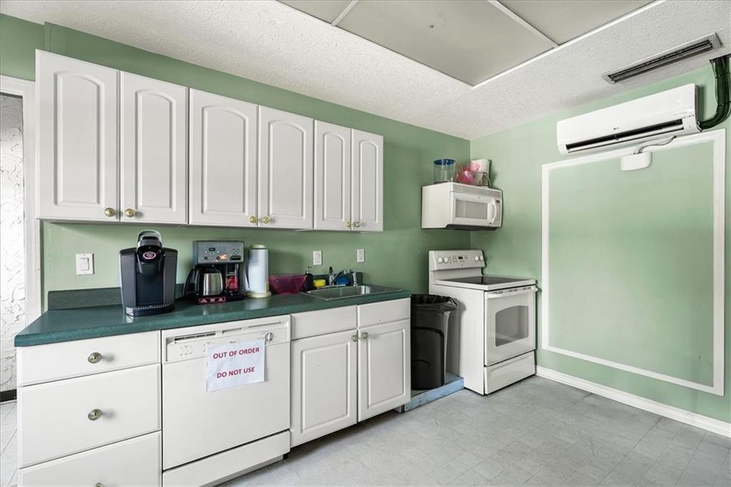 6851 Roswell Road Unit H6