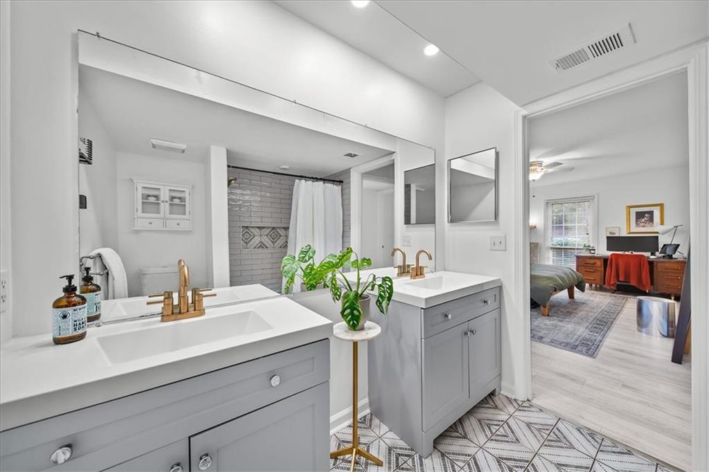 6851 Roswell Road Unit H6