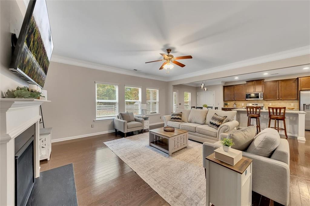 647 Georgia Way