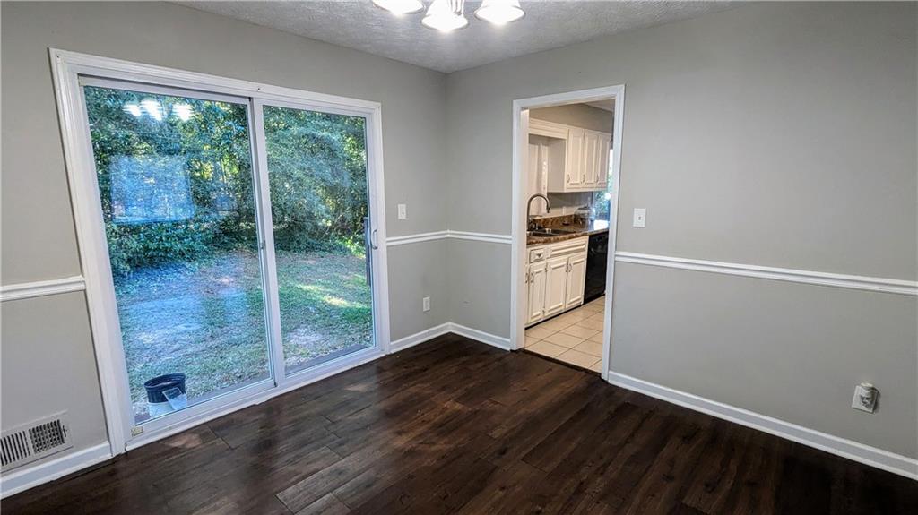 1673 Pineford Court