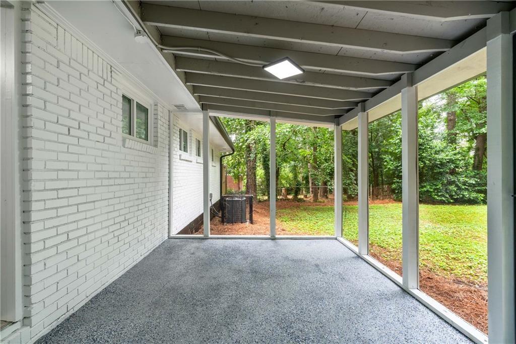 4328 Glenwood Parkway