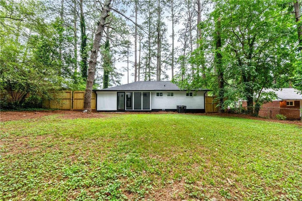 4328 Glenwood Parkway