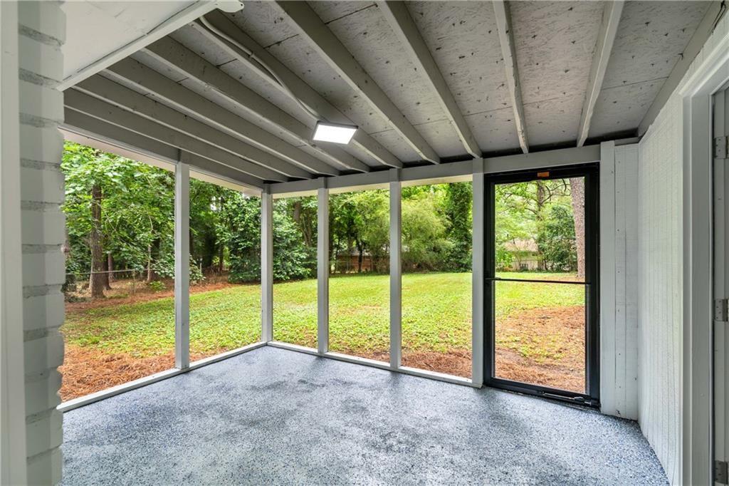 4328 Glenwood Parkway