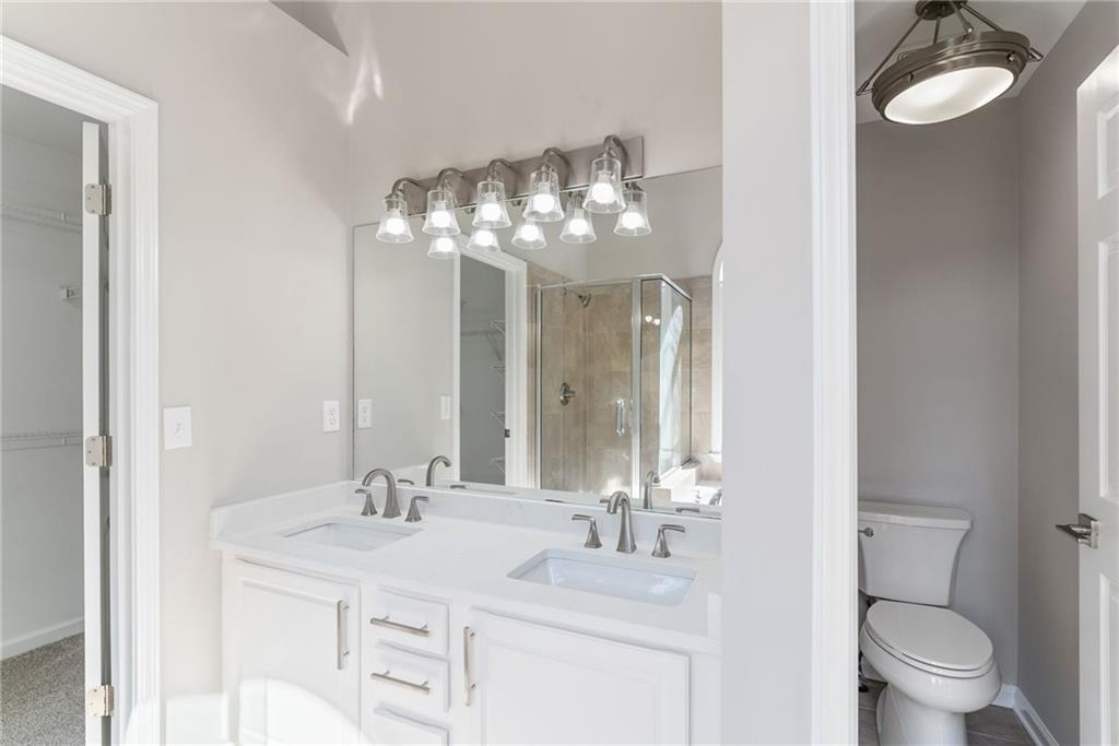 3752 High Gables W